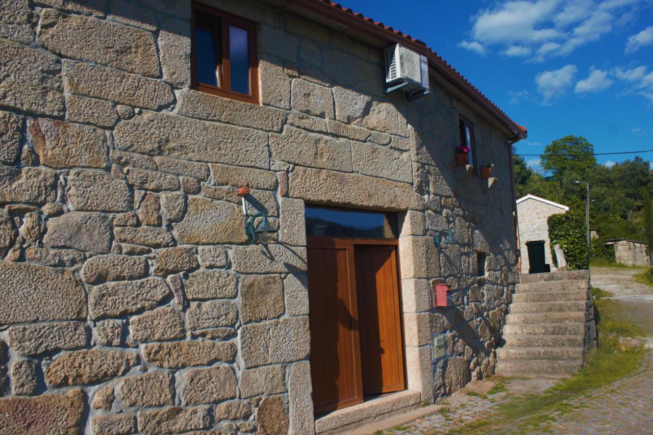 Casa da Caínha - Casa de Campo Hostal Mondim de Basto Exterior foto